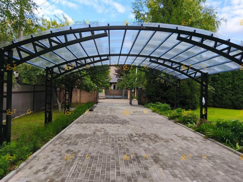 Консольный навес из поликарбоната