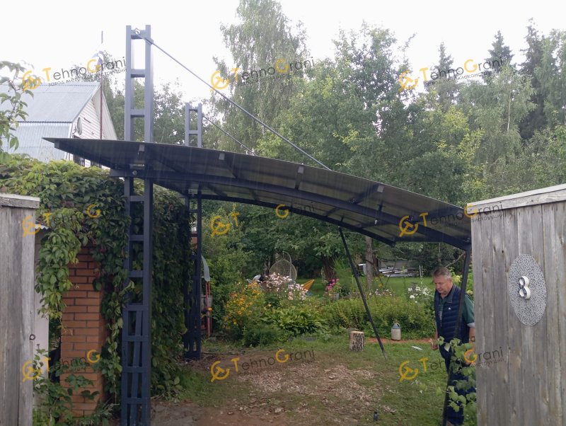 Консольный навес из поликарбоната