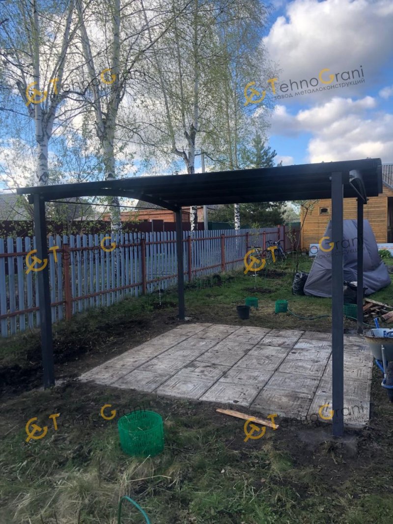Консольный навес из поликарбоната