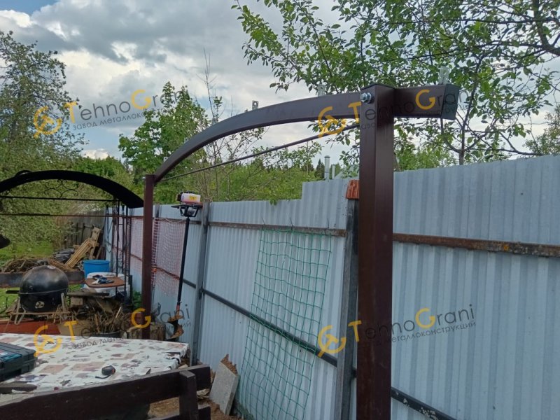 Консольный навес из поликарбоната